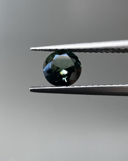 Green Blue Round Sapphire